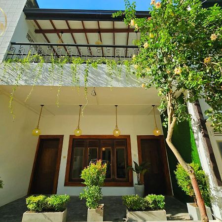 Galle Face Terrace Hostel By Tourlux Colombo Buitenkant foto