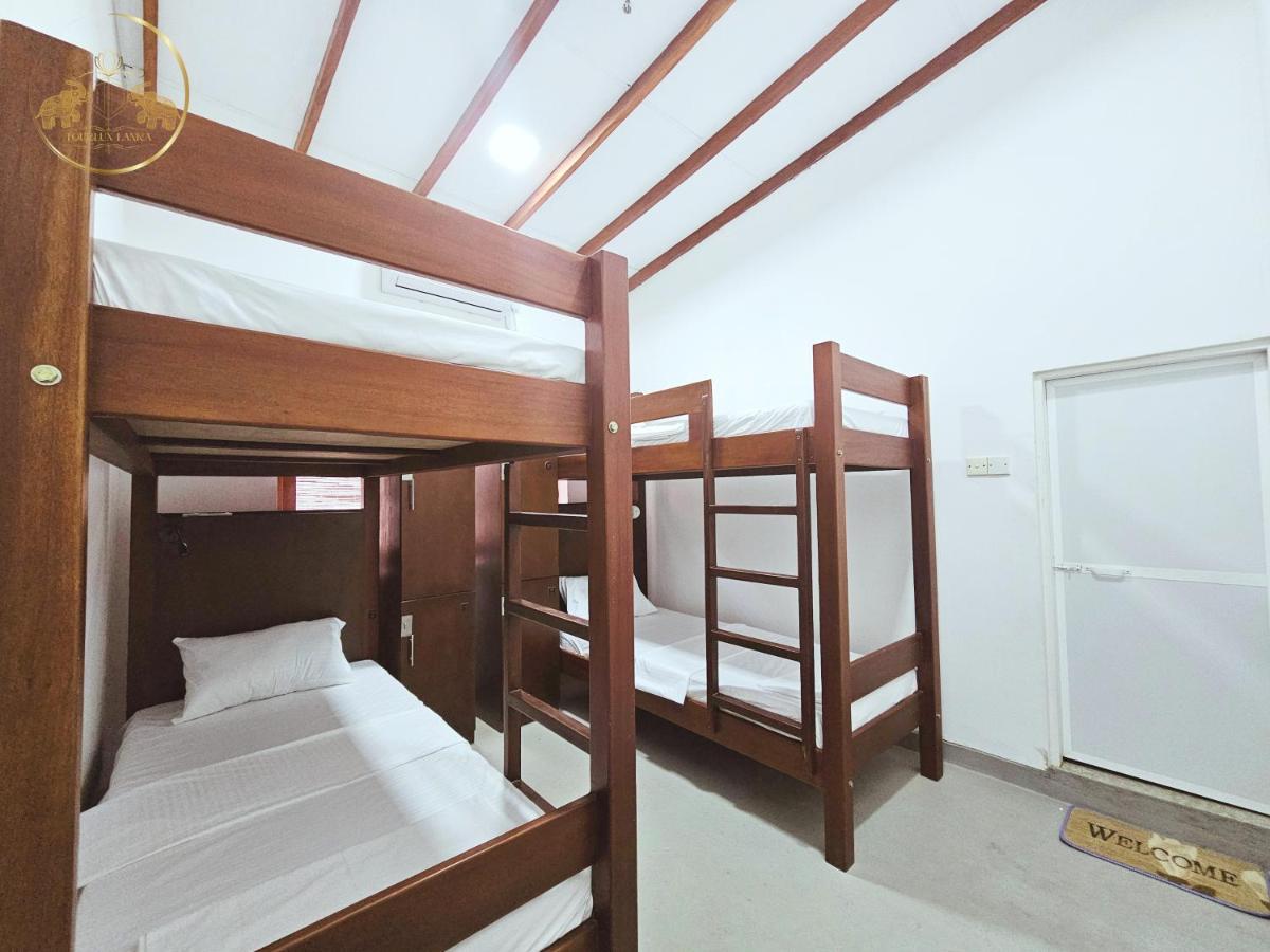 Galle Face Terrace Hostel By Tourlux Colombo Buitenkant foto